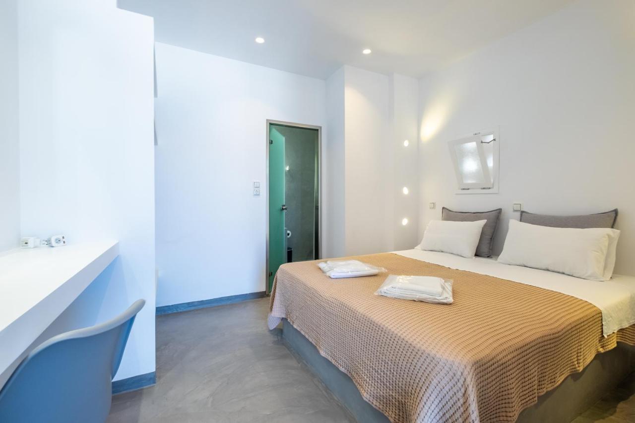 Lorenzo Studios And Suites Paros Náoussa Extérieur photo