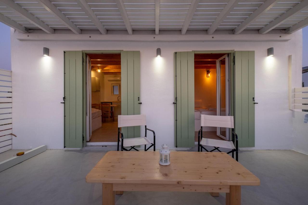 Lorenzo Studios And Suites Paros Náoussa Extérieur photo